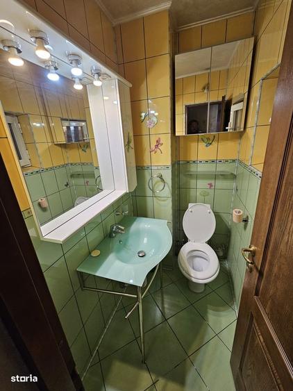 Apartament cu 3 camere decomandat în Popa Șapcă