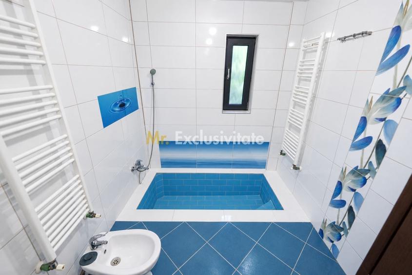 Casă individuală cu 6 camere cu Piscina în Cârcea