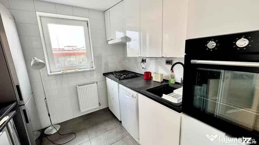 Apartament cu 4 camere decomandat în Nordului
