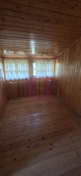 Duplex cu 3 camere cu Canalizare în Est