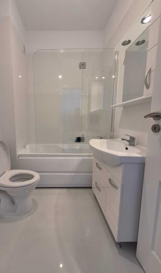 Garsonieră decomandată în Central