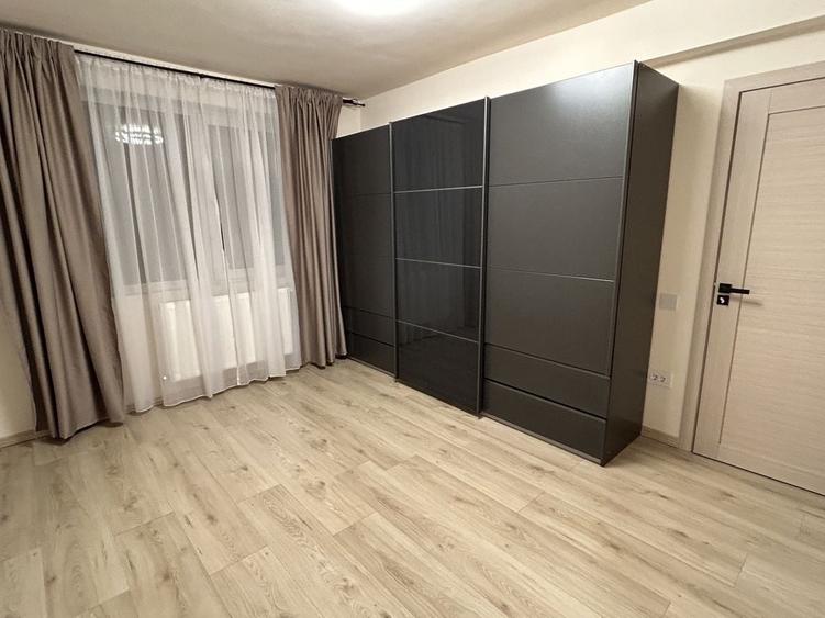 Apartament cu 2 camere decomandat în Florești