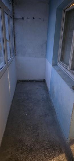 Apartament cu 3 camere semidecomandat în Titan