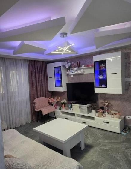 Dacia - Lidl - 3 camere - renovat - mobilat -  geam la baie - 4