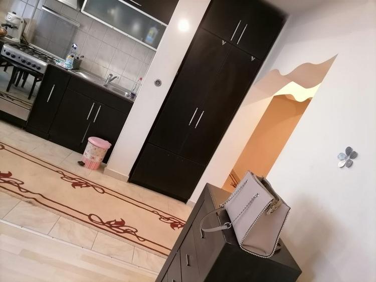 Apartament cu 3 camere decomandat, mobilat în Gară