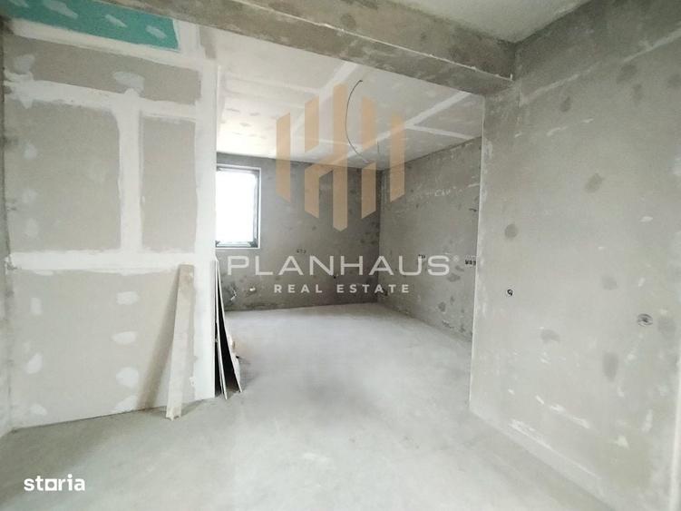 Casă cu 3 camere cu Teren 497 Mp în Mocira