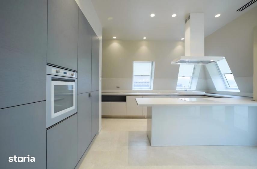 Apartament cu 5 camere în Central