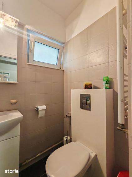 Apartament cu 3 camere semidecomandat în Ultracentral
