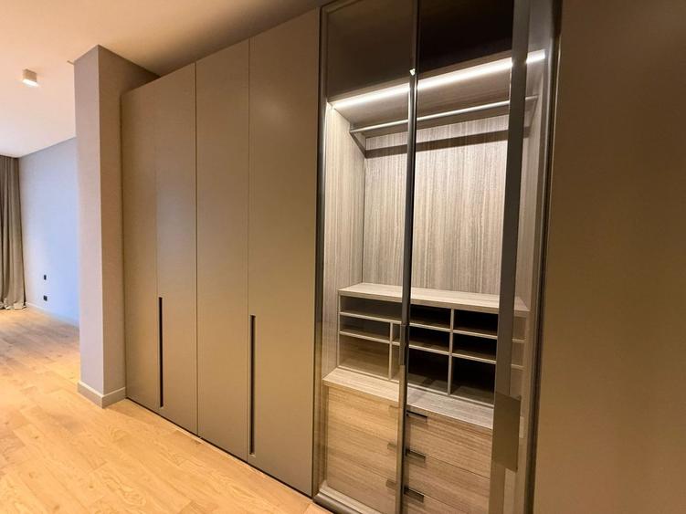 Apartament cu 4 camere, mobilat în Floreasca