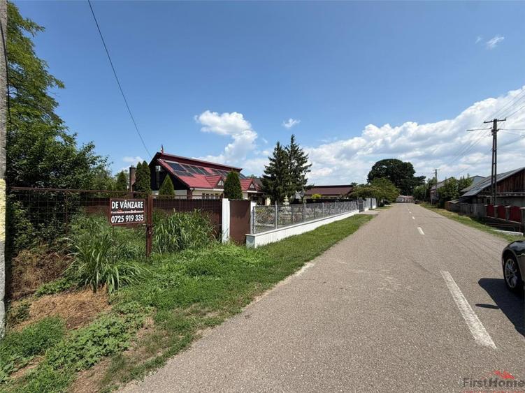 Teren de 2468 mp, în Biliești