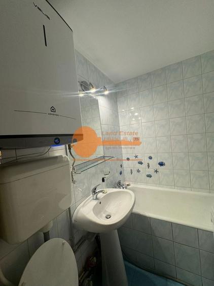 Apartament cu 2 camere decomandat, mobilat în Drumul Taberei
