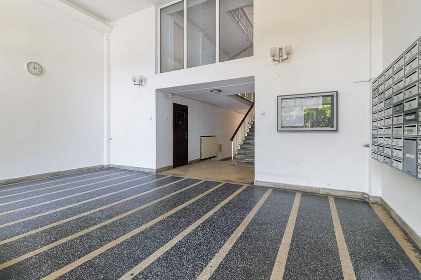 Apartament cu 2 camere semidecomandat, mobilat în Gara de Nord