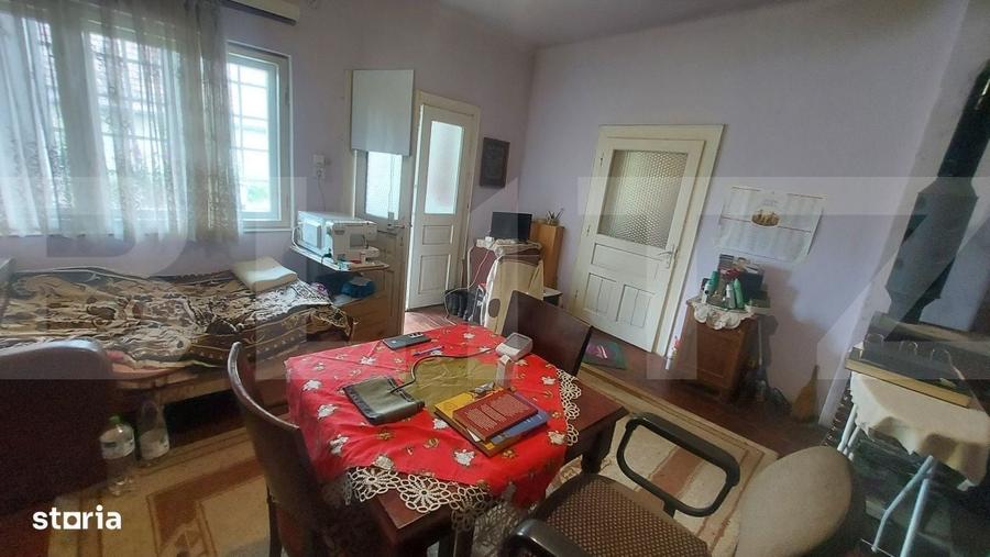 Casă cu 3 camere cu Teren 2800 Mp în Moacșa