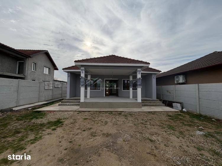 Casă cu 4 camere cu Teren 500 Mp în Oșorhei
