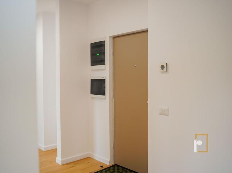 Apartament cu 2 camere semidecomandat, mobilat în Băneasa