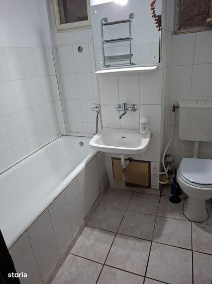 Apartament cu 2 camere decomandat în Exterior Vest