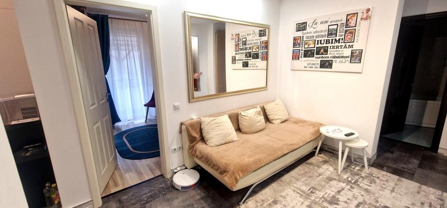 Apartament cu 3 camere decomandat, mobilat în Șelimbăr