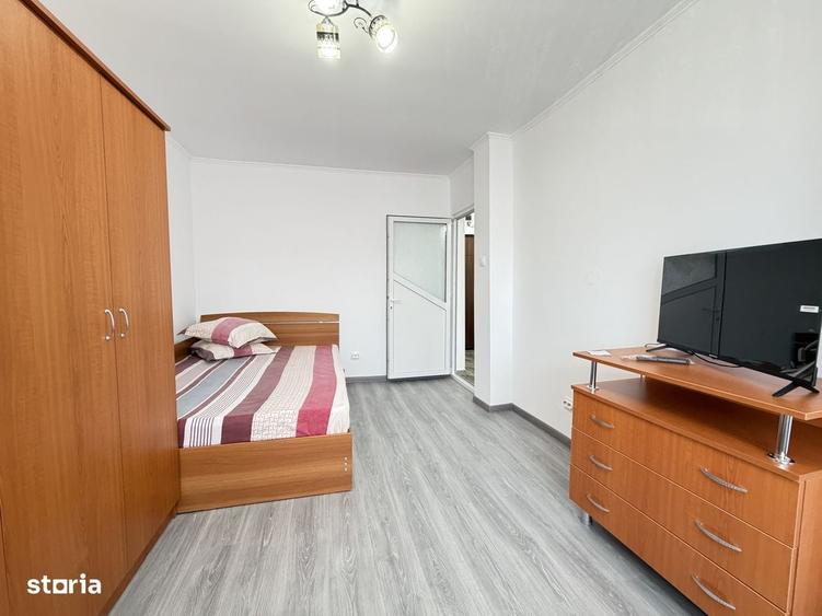 Garsonieră decomandată în Central