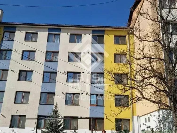 Garsonieră decomandată în Decebal