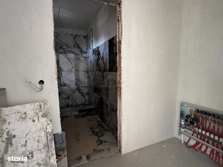 Casă cu 4 camere cu Teren 250 Mp în Domnești