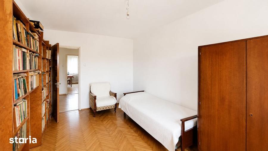 De vanzare Apartament 3 camere decomandate in Gradini Mana?tur - 11