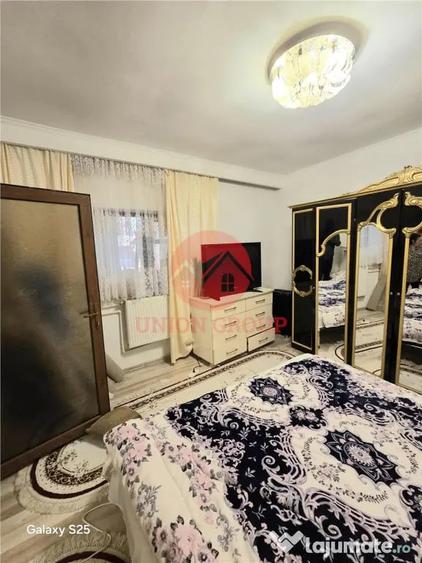 Casă cu 6 camere cu Teren 144 Mp în Casa de Cultură