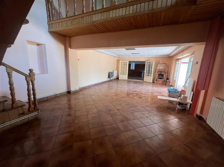 Duplex cu 3 camere cu Teren 308 Mp în CFR