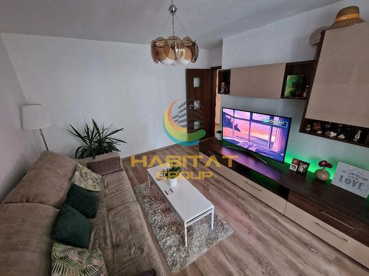 Apartament cu 3 camere decomandat, mobilat în Berceni