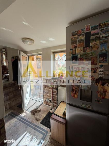 Casă cu 5 camere cu Teren 754 Mp în Cernica