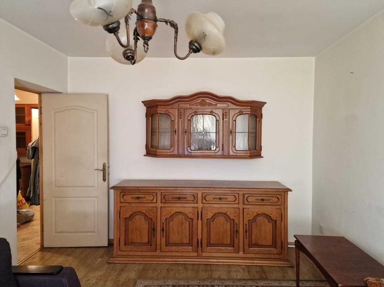 Apartament cu 3 camere decomandat în Tătărași