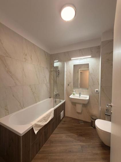 Apartament cu 2 camere decomandat în Circumvalațiunii