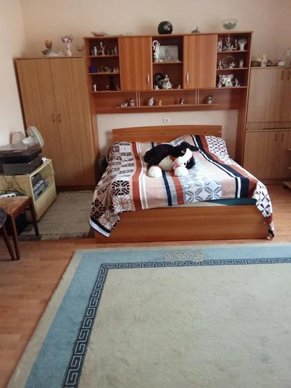Casă cu 2 camere cu Teren 187 Mp în Central