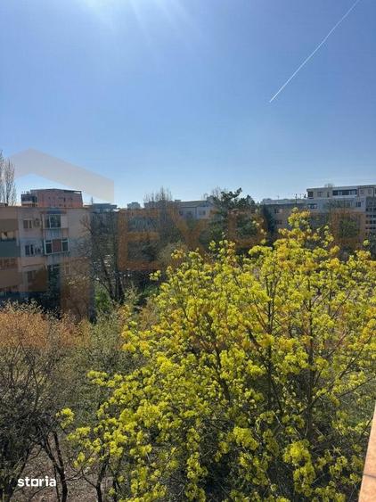 Apartament cu 2 camere semidecomandat, mobilat în City Park Mall