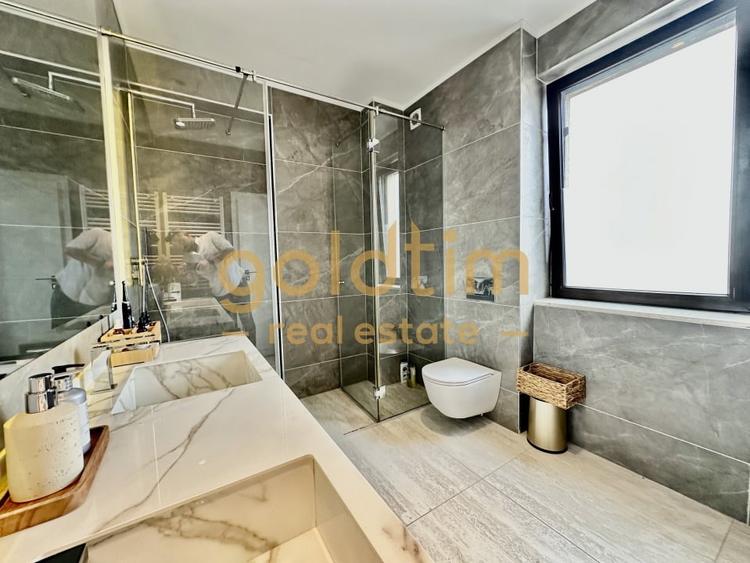 Penthouse cu 4 camere decomandat, mobilat în Pipera