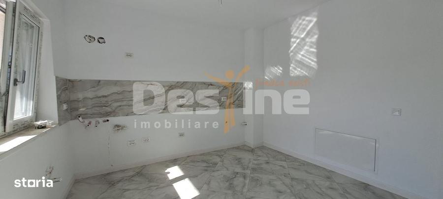 Casă cu 4 camere în Rediu