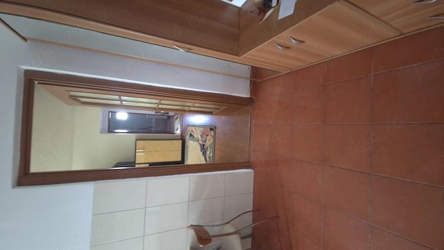 Apartament cu 2 camere semidecomandat în Take Ionescu