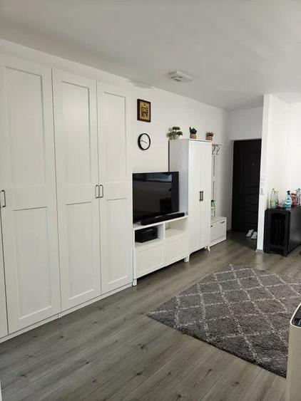 Apartament cu 2 camere semidecomandat în Păcurari