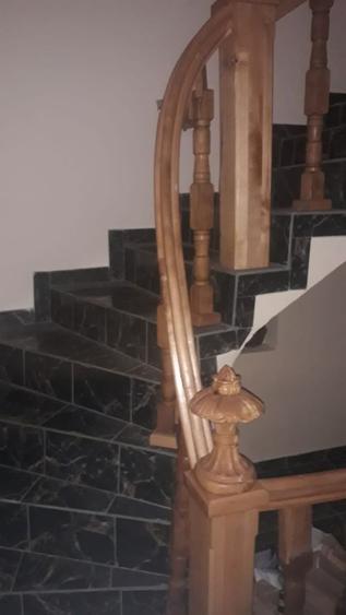 Casă cu 4 camere în Ariceștii Rahtivani