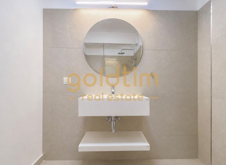 Apartament cu 3 camere semidecomandat, mobilat în Băneasa