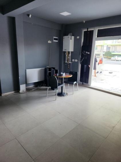 Spațiu comercial, de 42 mp, în Nord