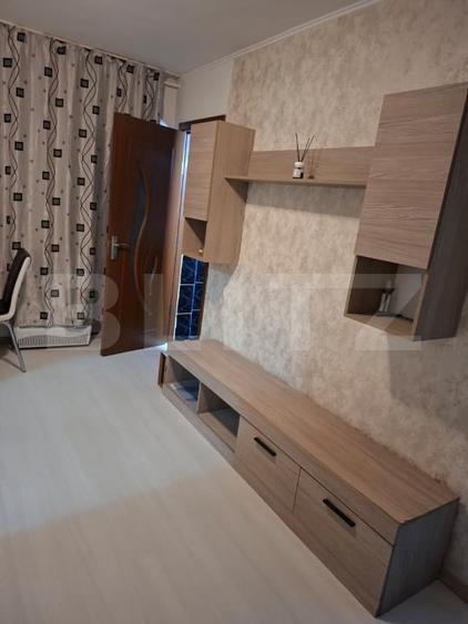 Apartament cu 2 camere decomandat, mobilat în Găești