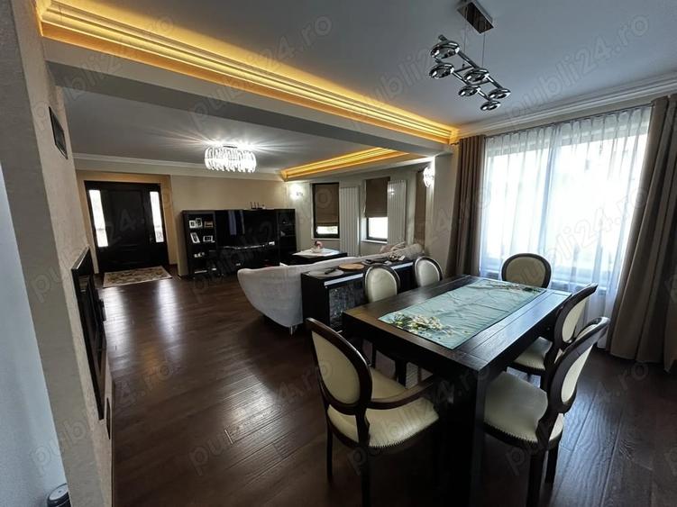 Casă cu 6 camere cu Teren 1000 Mp în Central