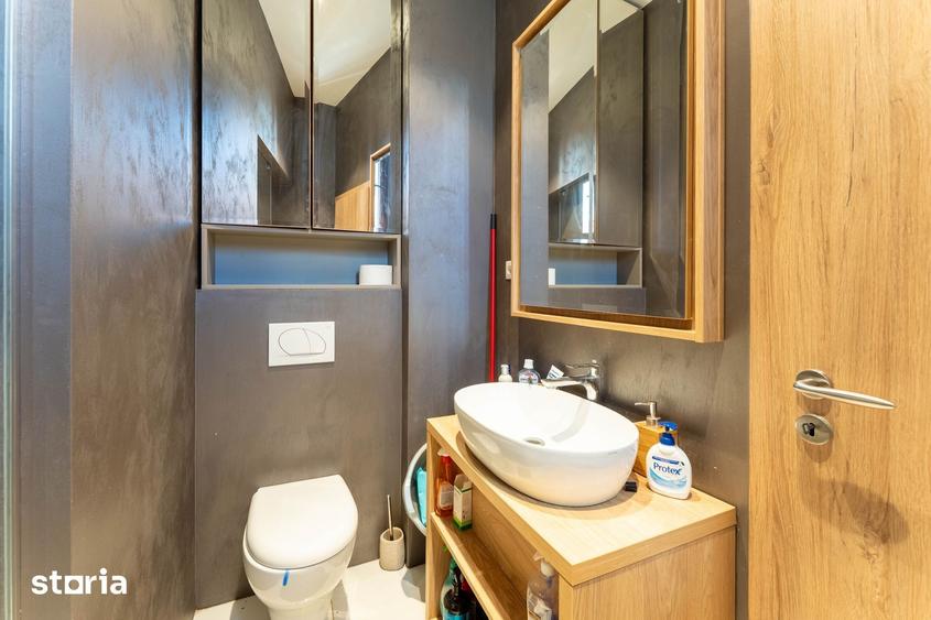Apartament cu 3 camere în Tractorul