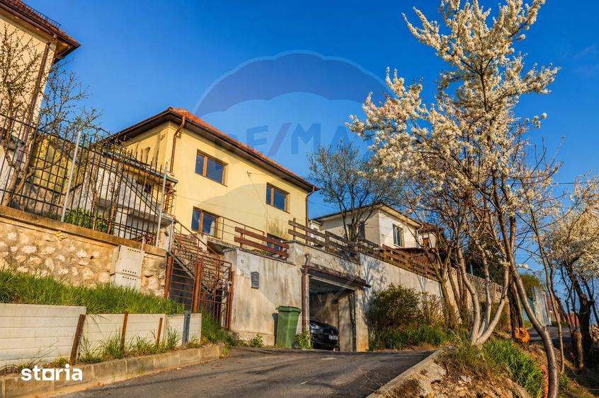 Casă cu 5 camere cu Teren 404 Mp în Bartolomeu