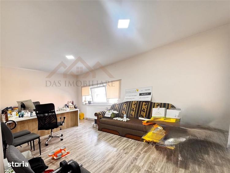 Spațiu comercial, de 150 mp, în Central