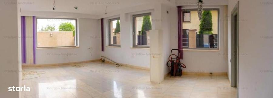 Casă cu 4 camere cu Teren 300 Mp în Central