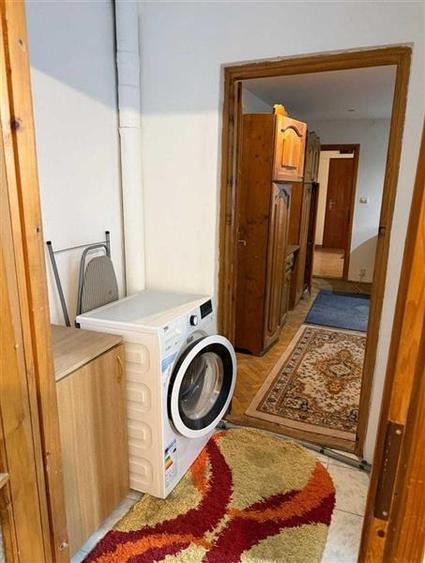Apartament cu 2 camere semidecomandat, mobilat în Girocului