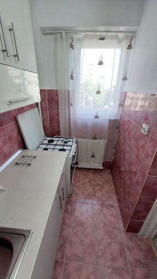 Basarabia,Bd. Chisinau, 3/10, renovata,15 min mers metrou,Mega Mall - 9