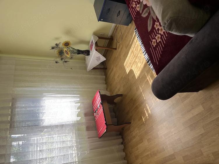 Apartament cu 3 camere decomandat în Holt