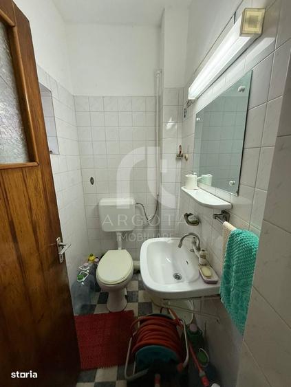 Casă cu 3 camere în Viperești